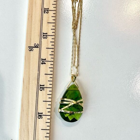 Peridot Green Crystal Pendant MultiStrand Necklace 14K Gold Wrapped Teardrop NEW - Picture 3 of 7